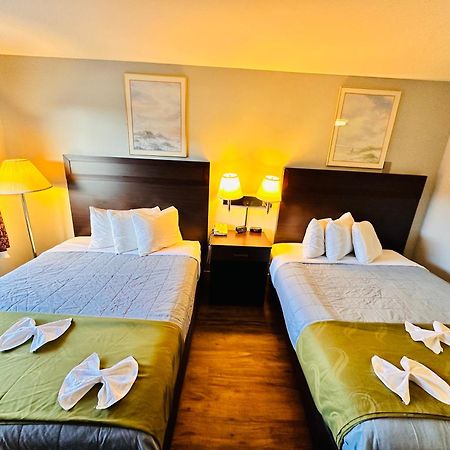 Coratel Inn And Suites By Jasper Оушън Шорс Екстериор снимка