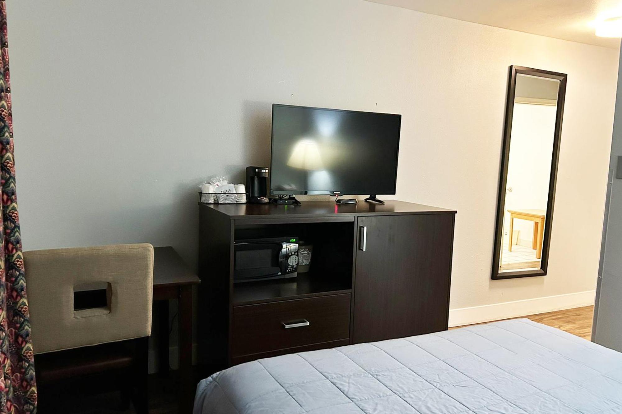 Coratel Inn And Suites By Jasper Оушън Шорс Екстериор снимка