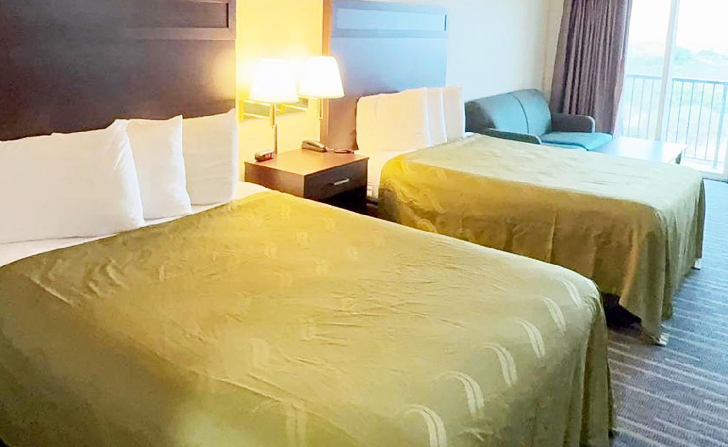 Coratel Inn And Suites By Jasper Оушън Шорс Екстериор снимка