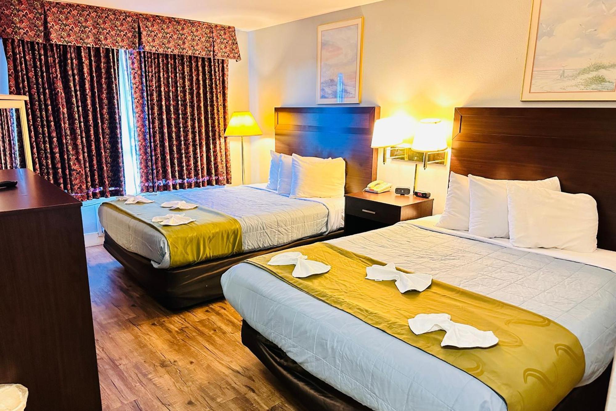 Coratel Inn And Suites By Jasper Оушън Шорс Екстериор снимка